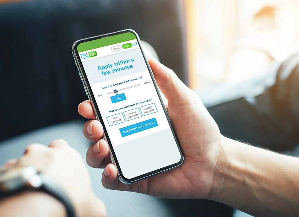 man on fast loan website on mobile